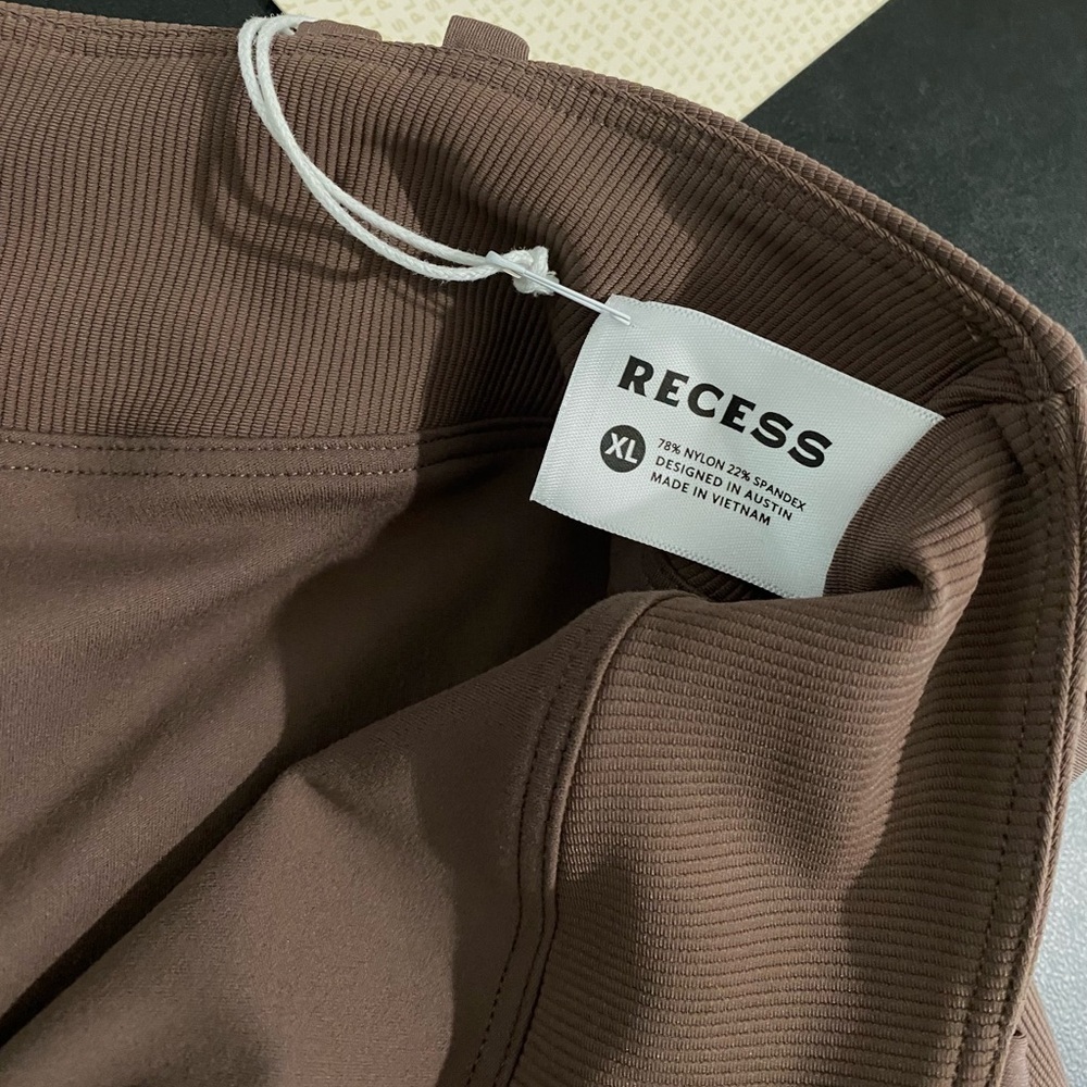 New Recess Pickleball Brown Tennis Skort Stretch Knit X-Large Tennis Preo — image 2 of 8